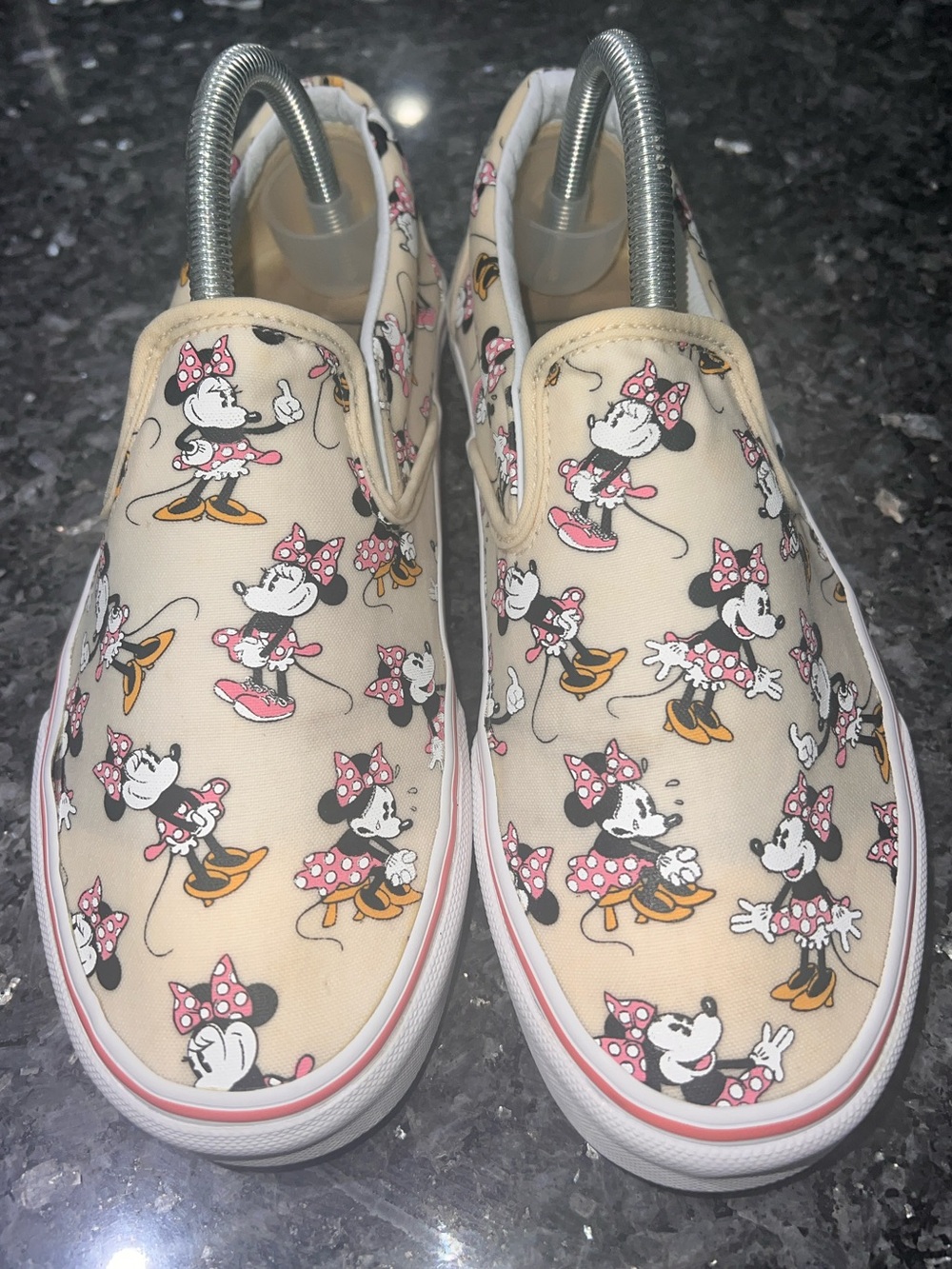 ⁠Vans x Disney Minnie Mouse Classic Slip On Cream Pink VHTF 9
